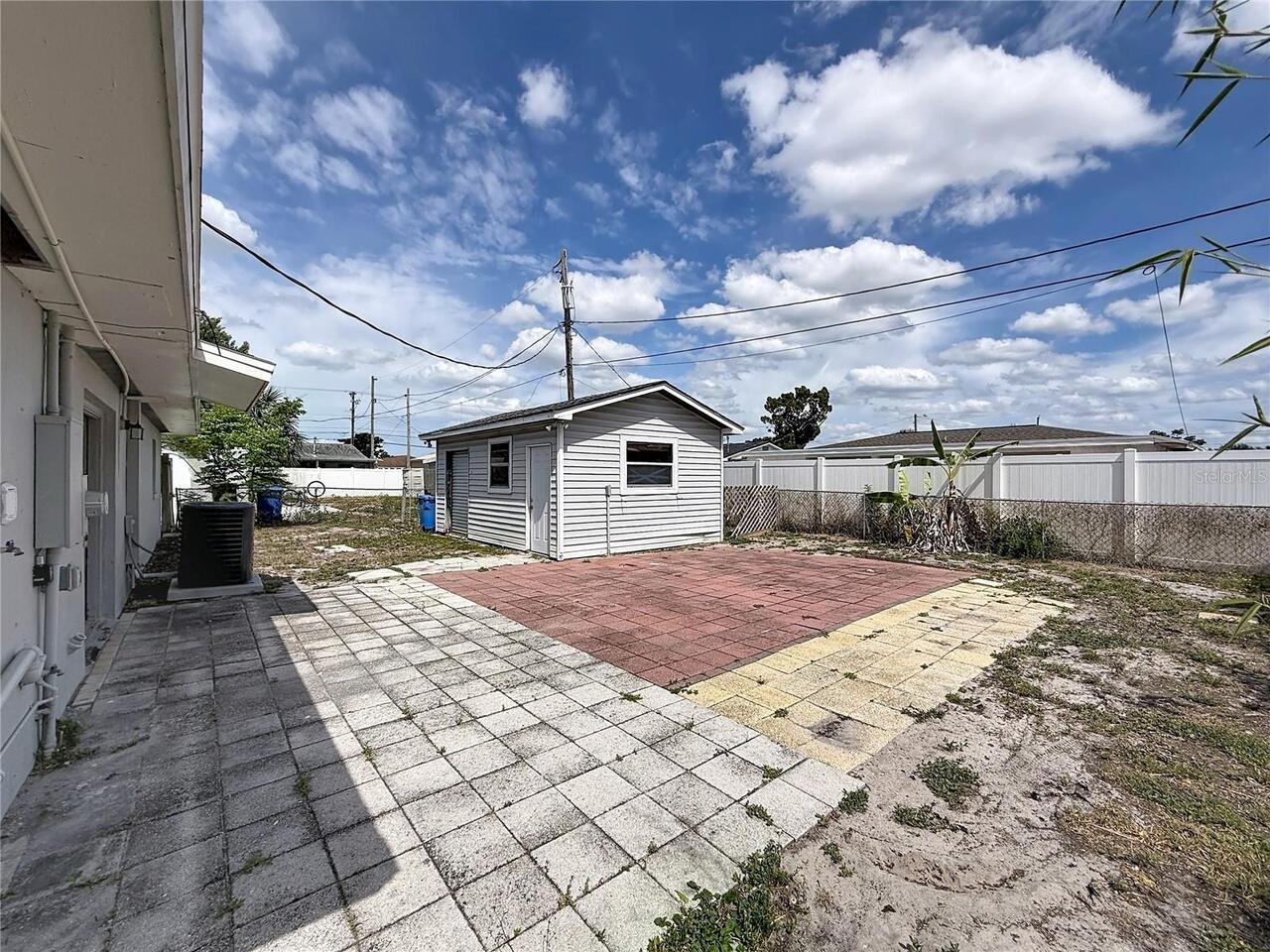 Listing Photo 16