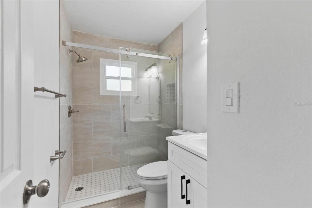 Listing Photo 20