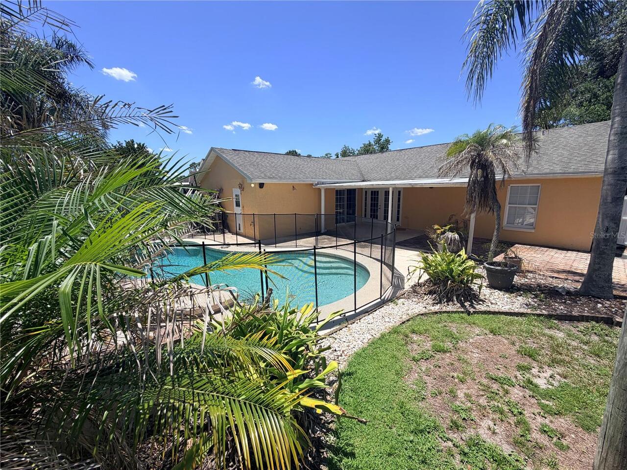 Listing Photo 9