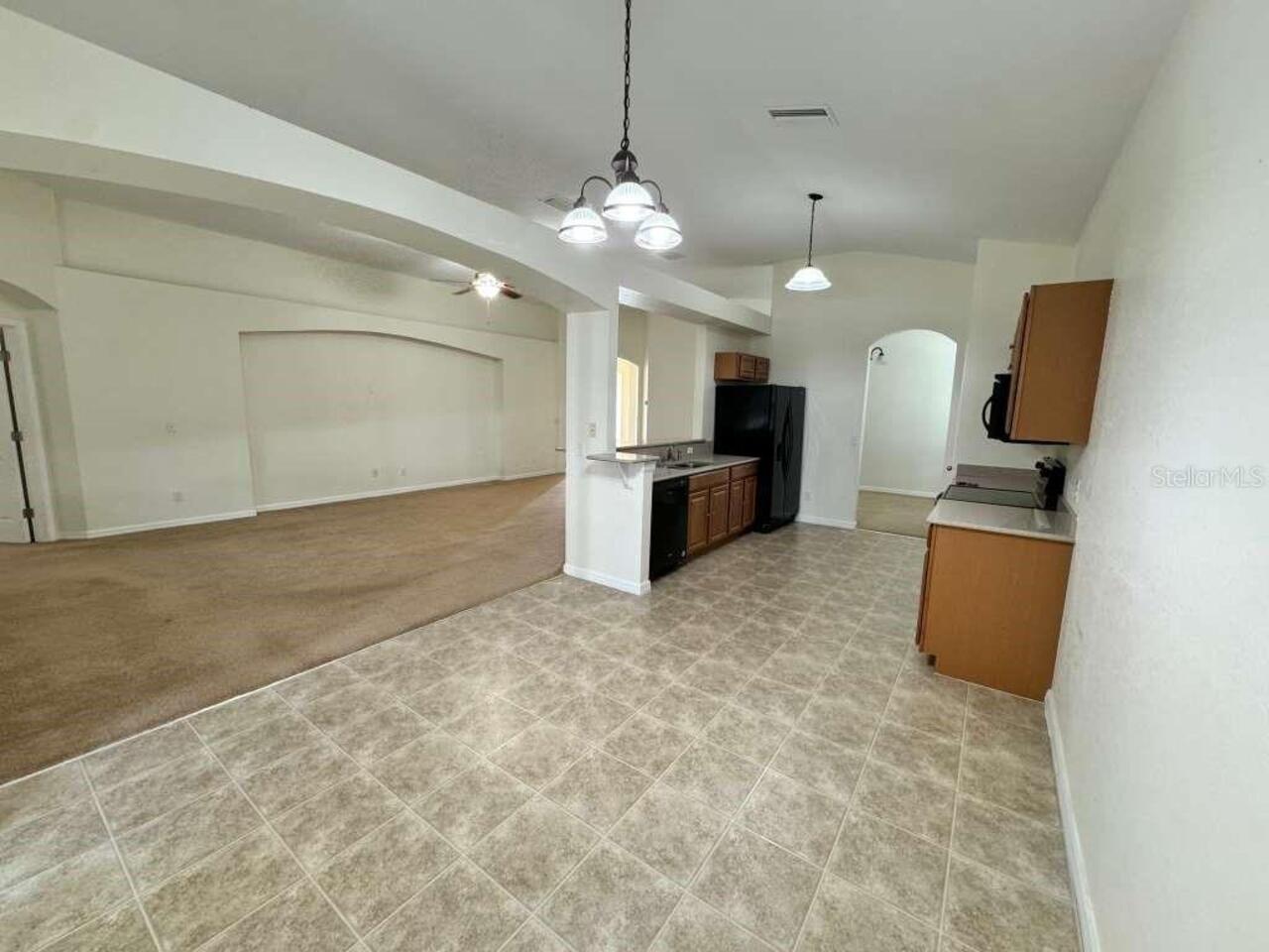Listing Photo 9