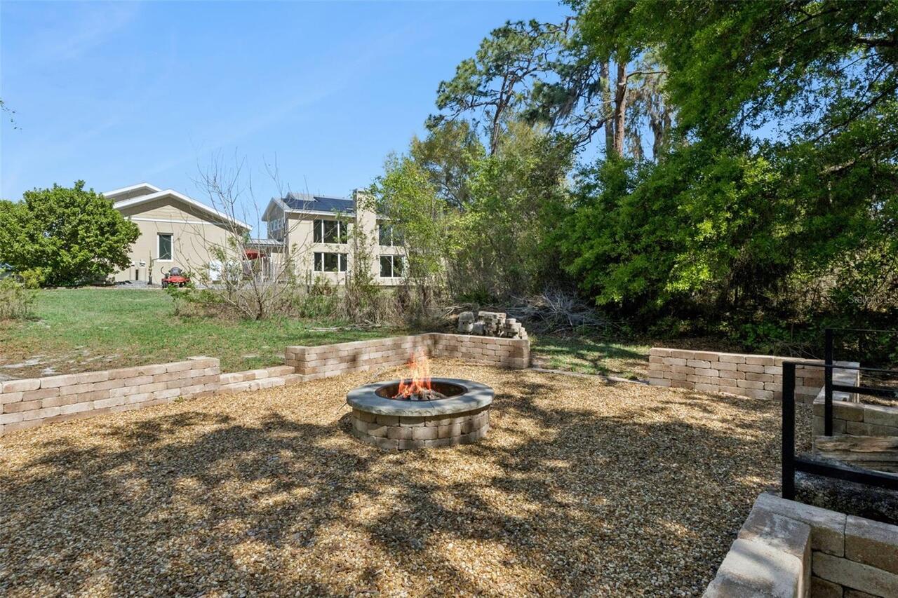 Listing Photo 32