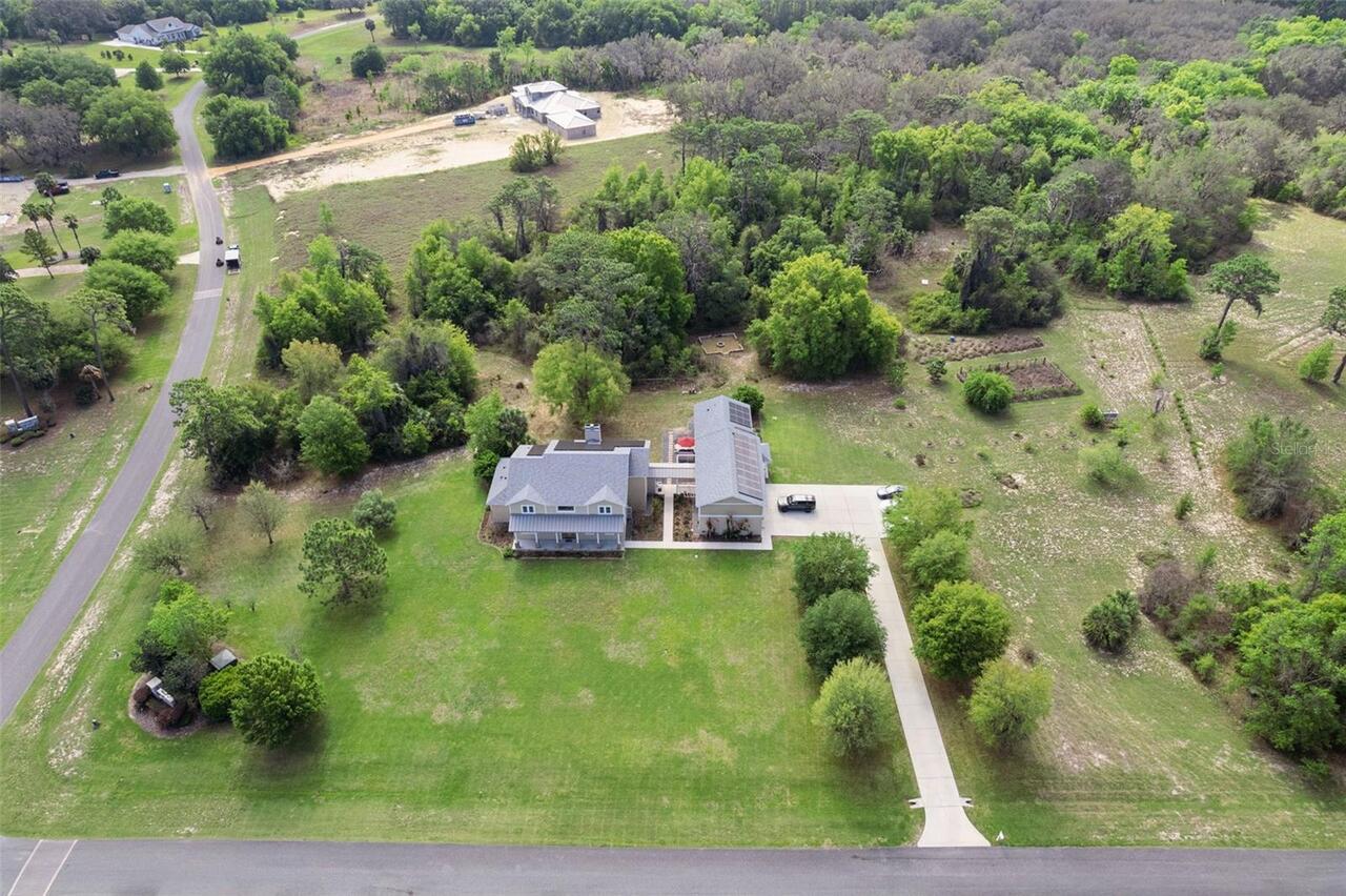 Listing Photo 33