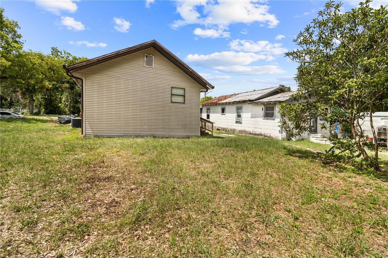 Listing Photo 14