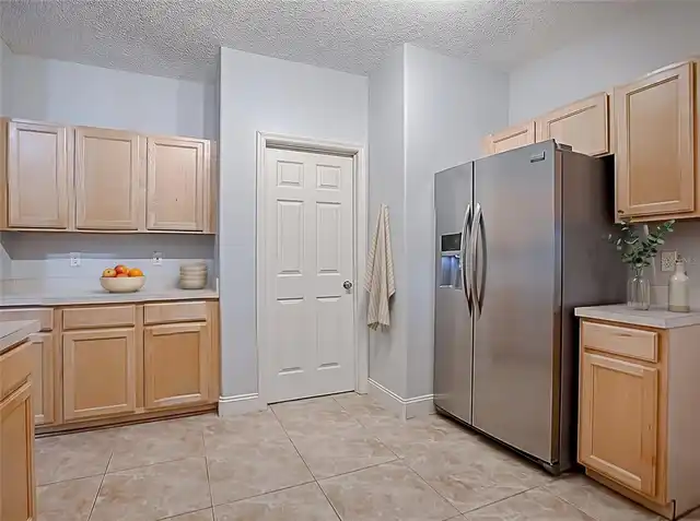 Listing Photo 16