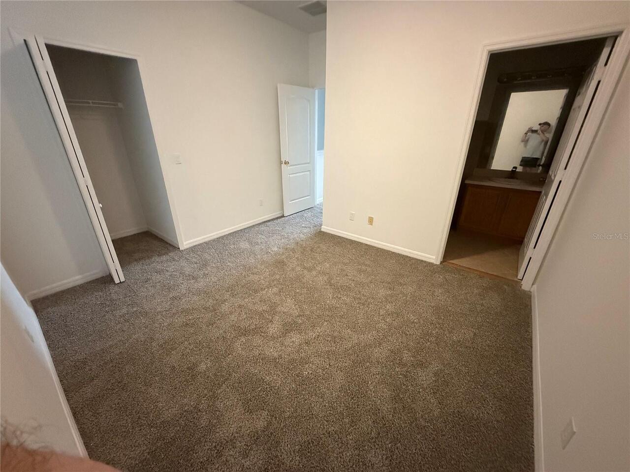 Listing Photo 9