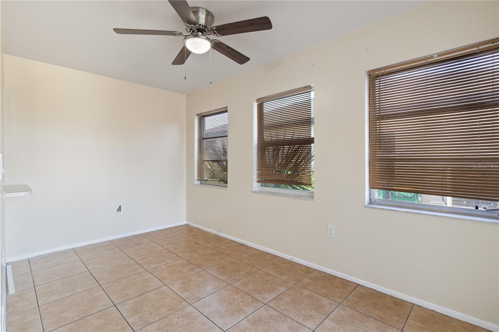Listing Photo 13