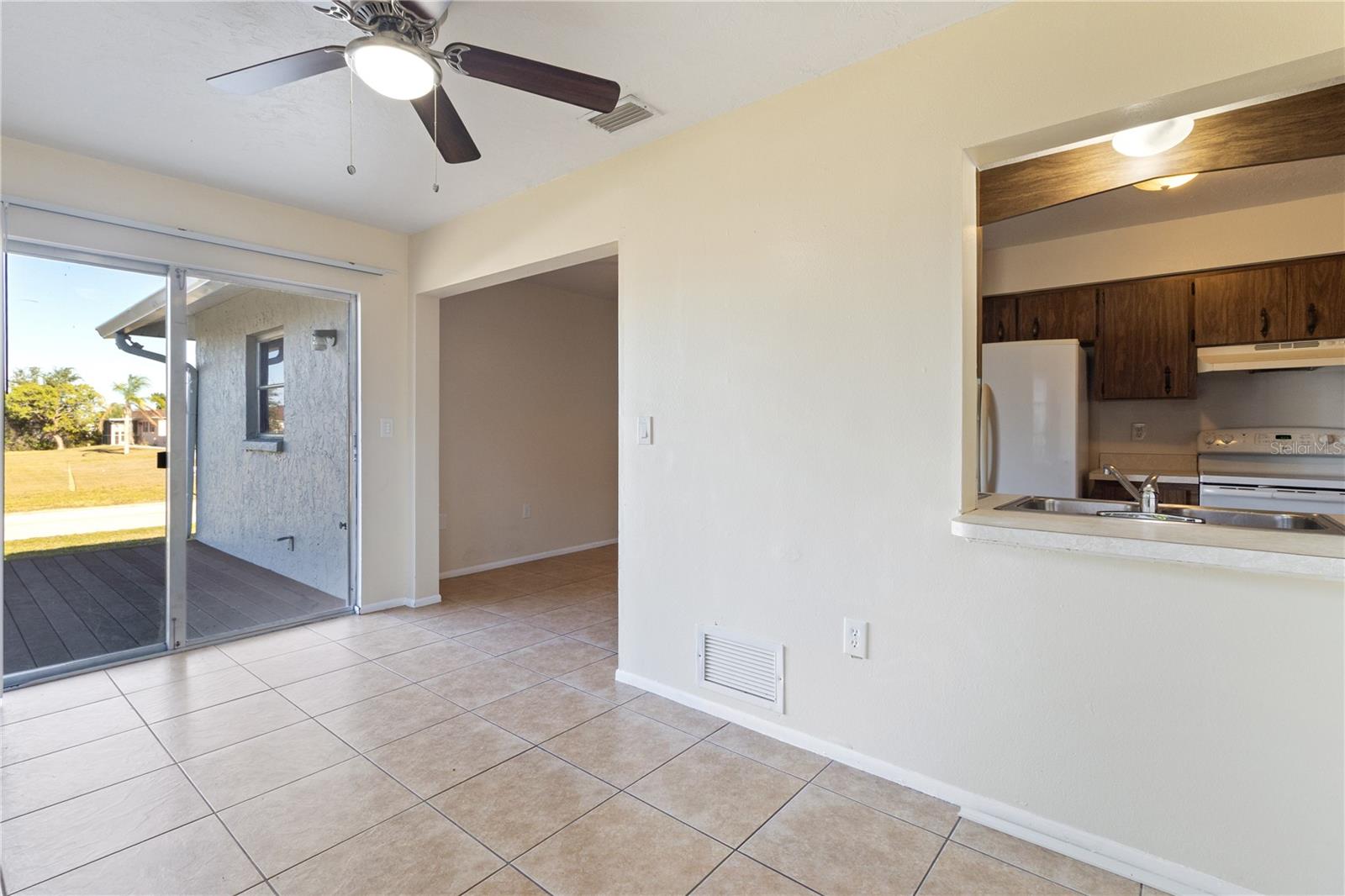 Listing Photo 14