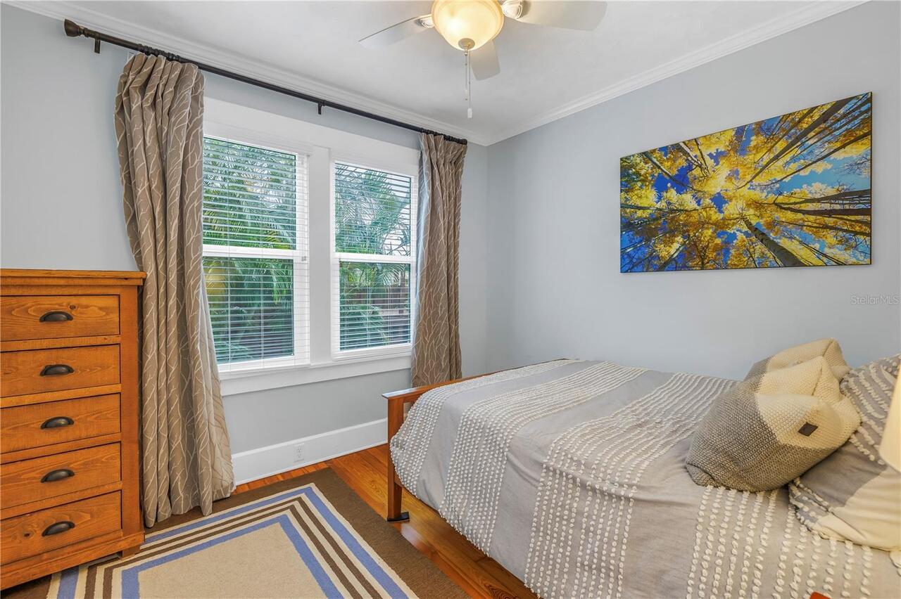 Listing Photo 17