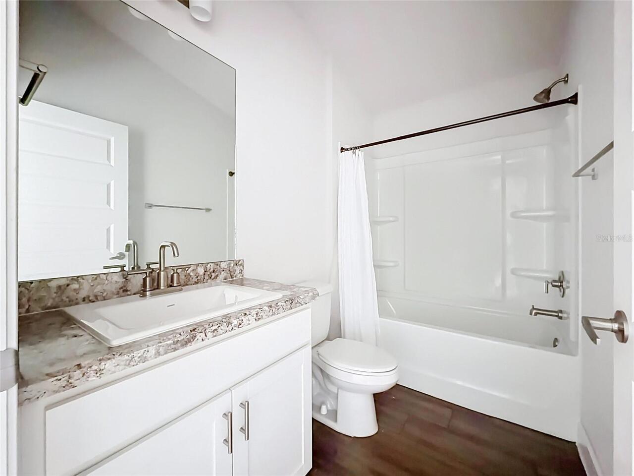 Listing Photo 37