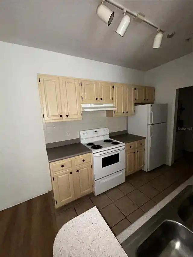 Listing Photo 33