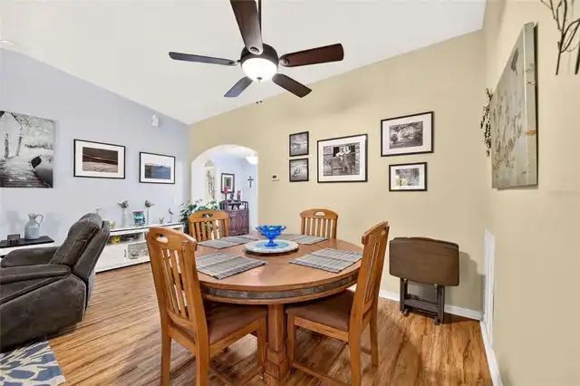 Listing Photo 9