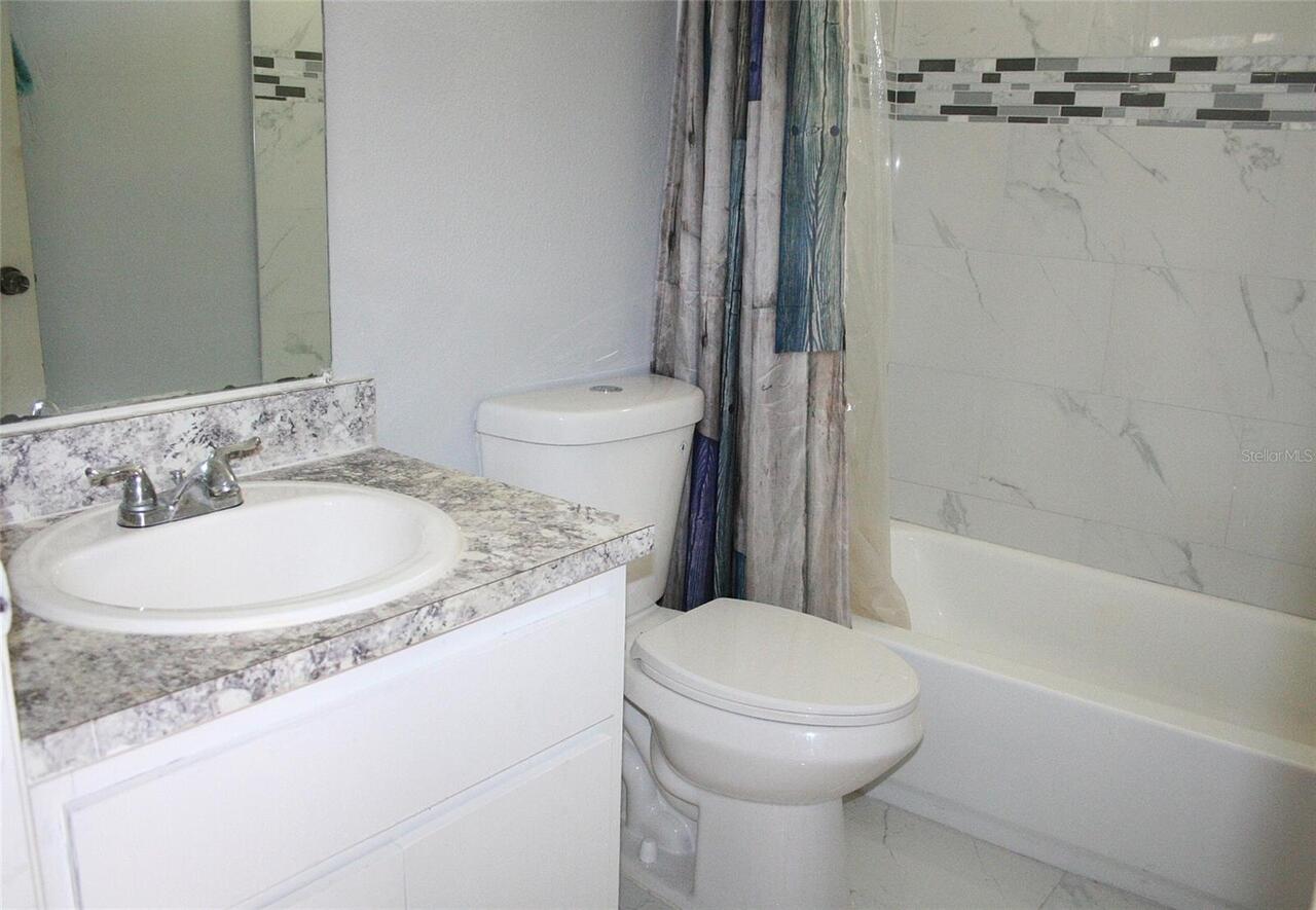 Listing Photo 14