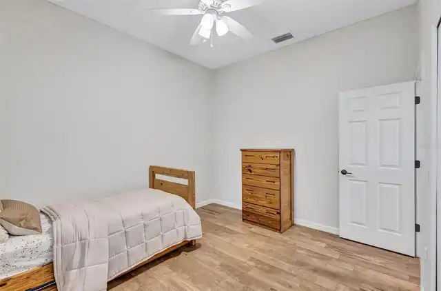 Listing Photo 42