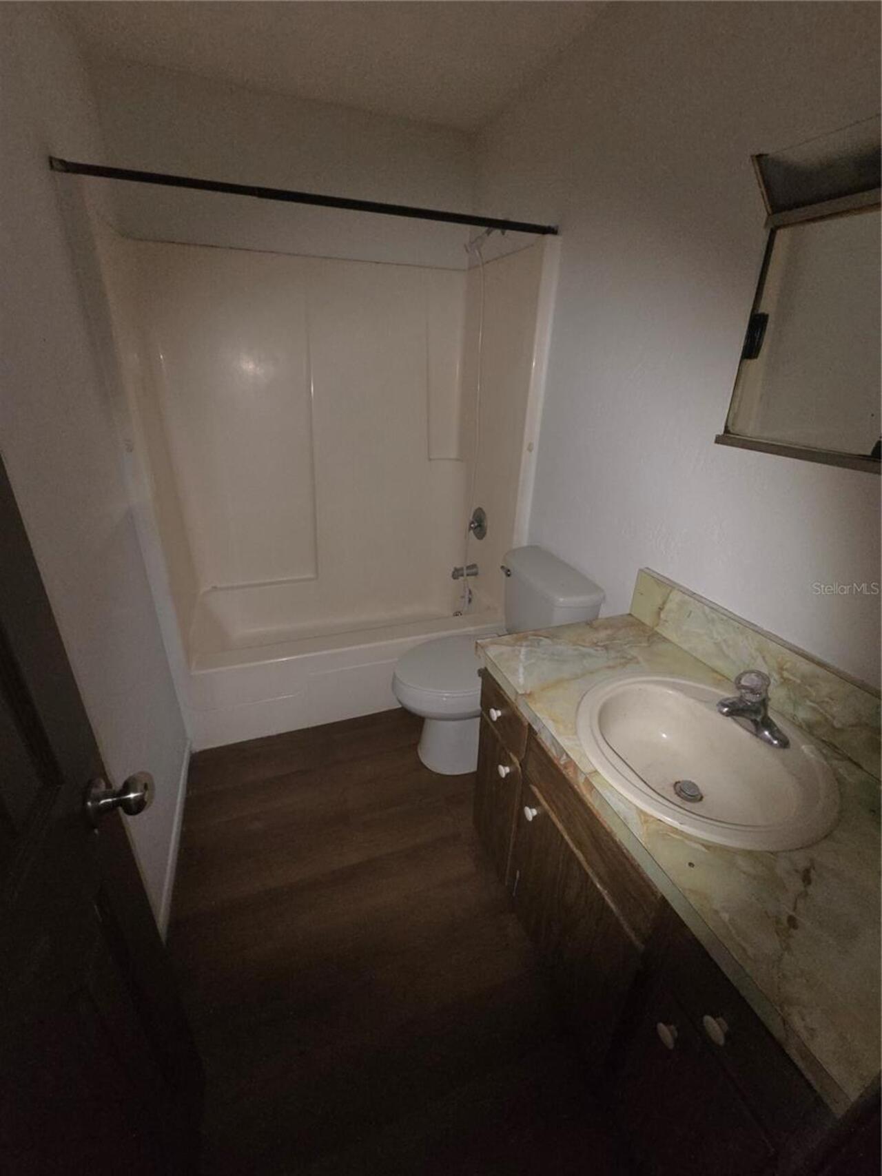 Listing Photo 7