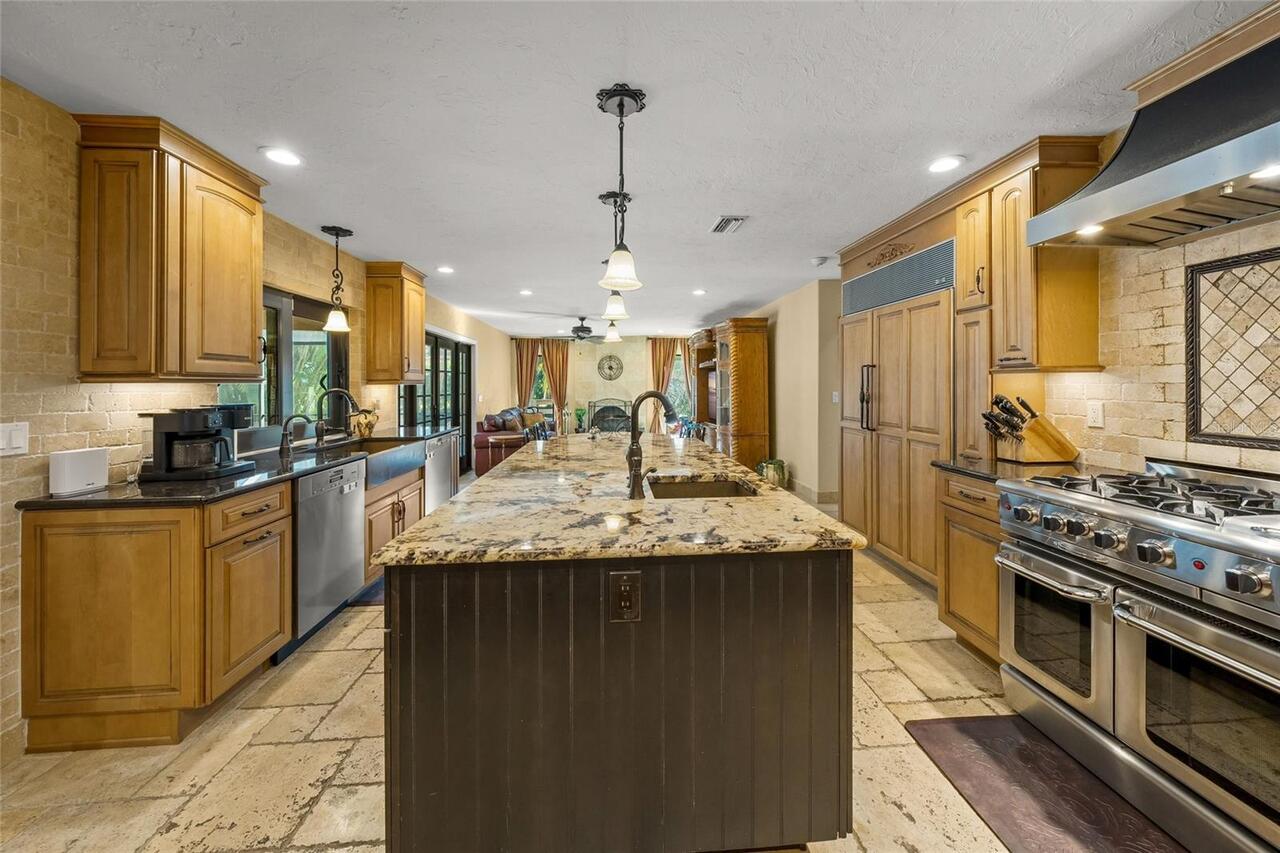 Listing Photo 17