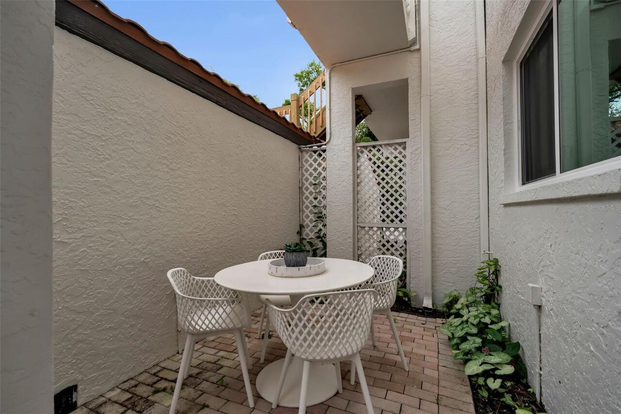 Listing Photo 6