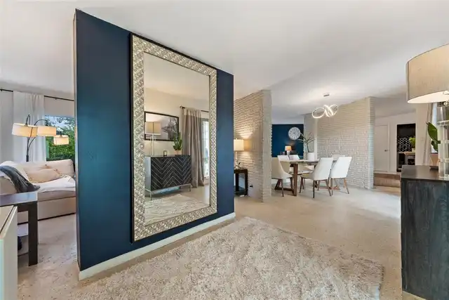 Listing Photo 8