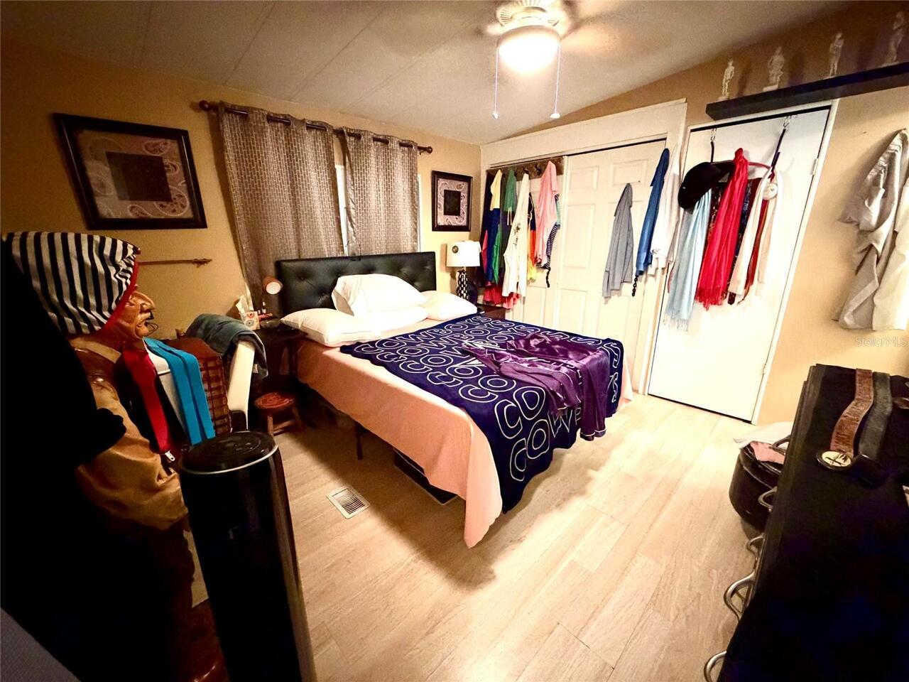Listing Photo 10