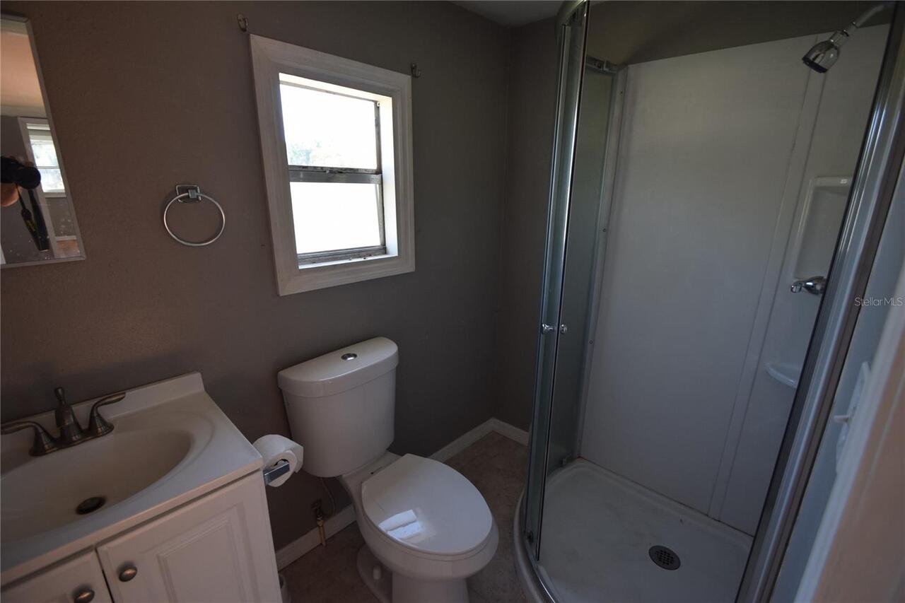 Listing Photo 10