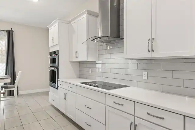 Listing Photo 18