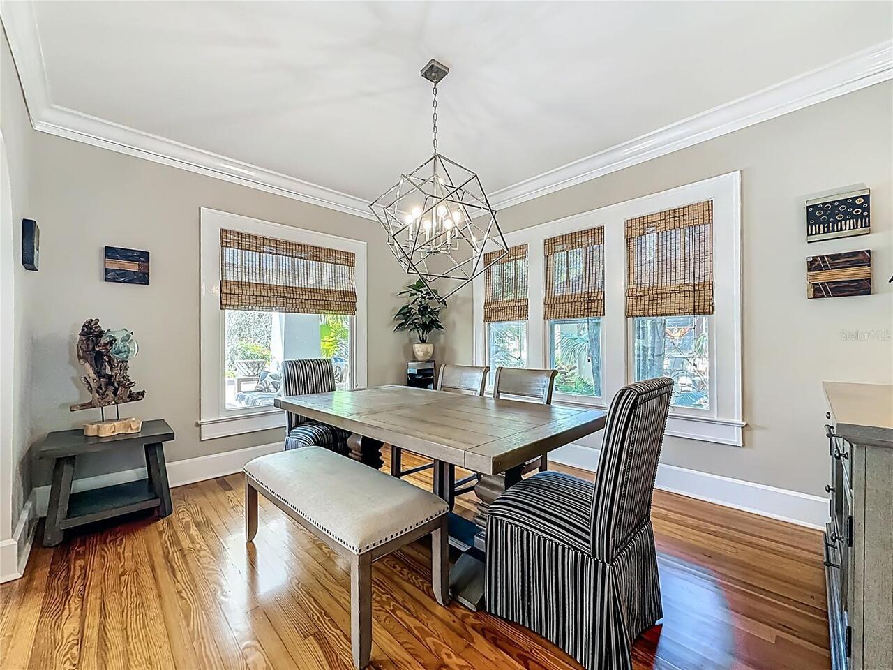 Listing Photo 11