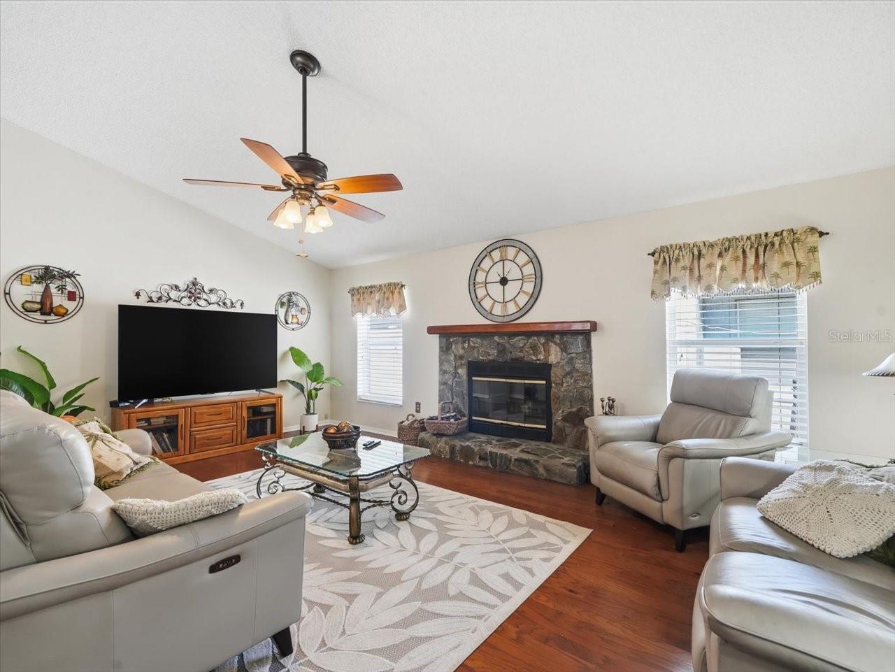 Listing Photo 13
