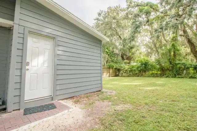 Listing Photo 16