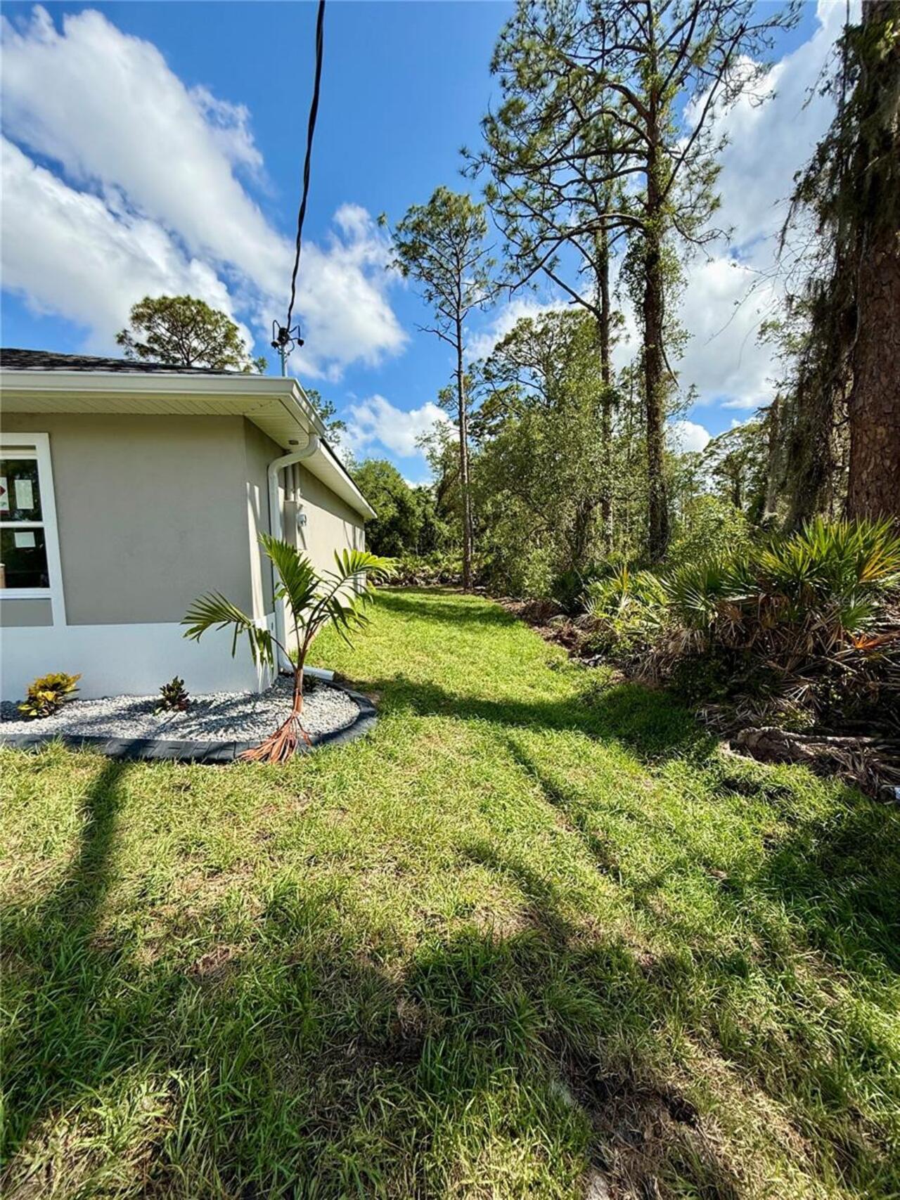 Listing Photo 9