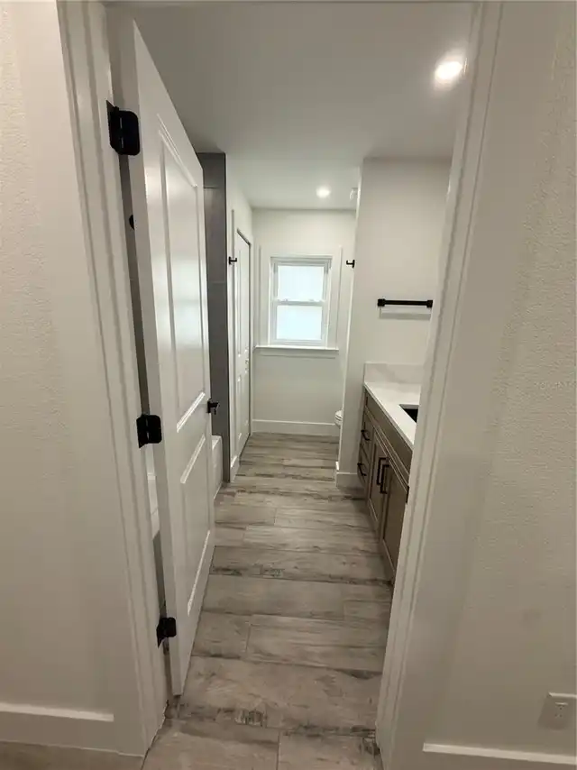 Listing Photo 33