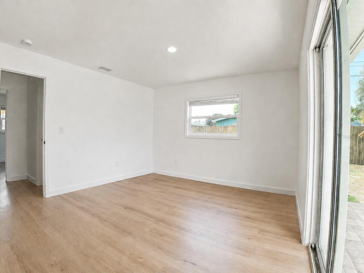 Listing Photo 22