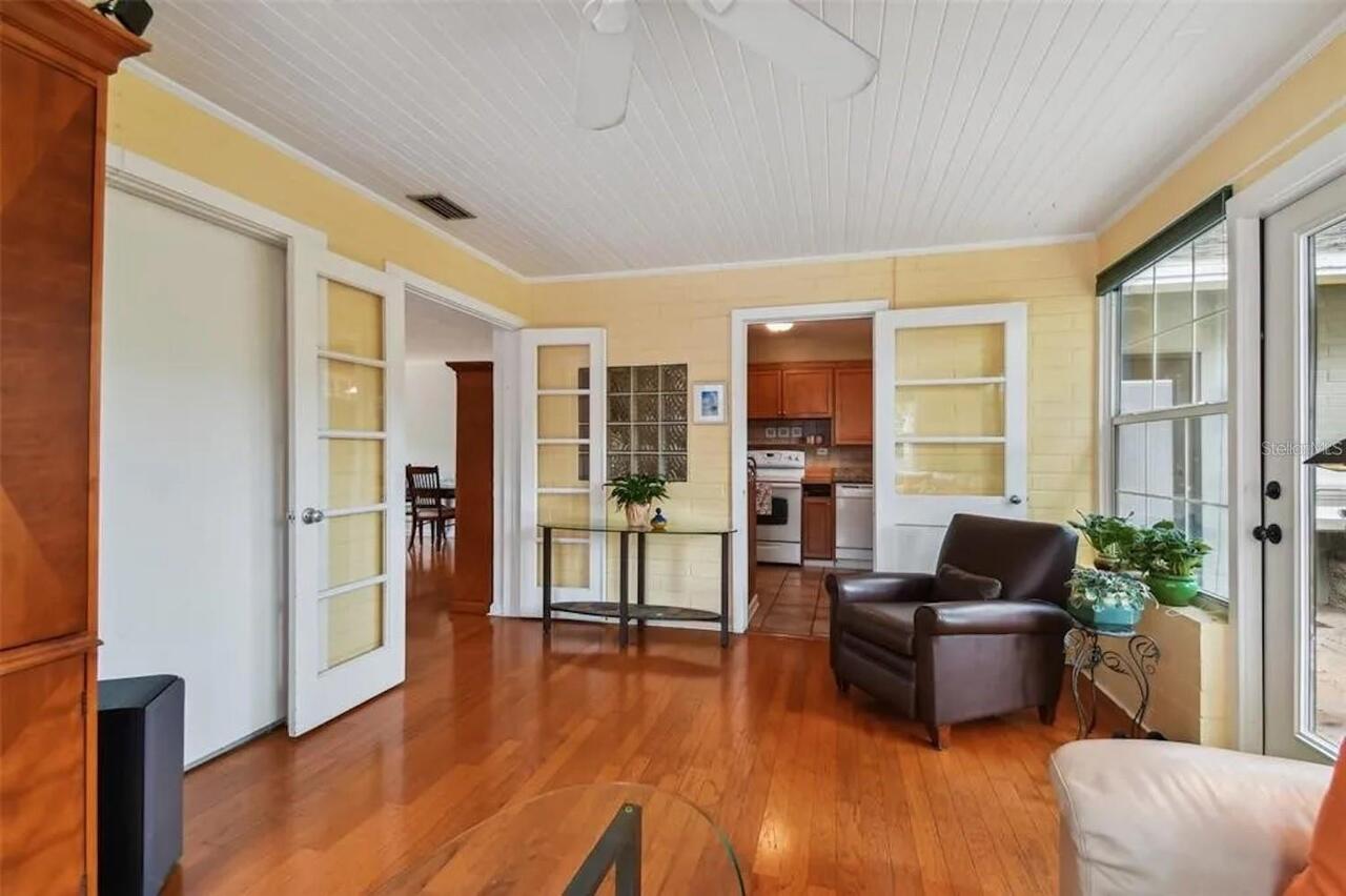 Listing Photo 18
