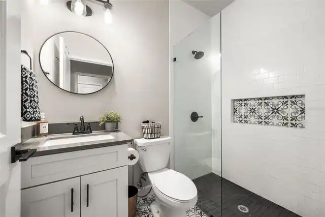 Listing Photo 25
