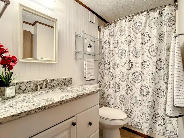 Listing Photo 22