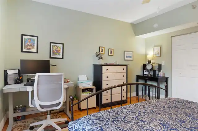 Listing Photo 15