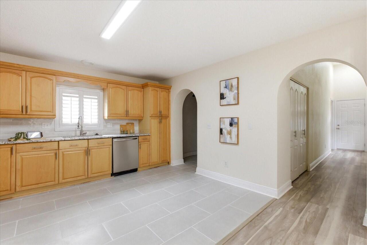 Listing Photo 8