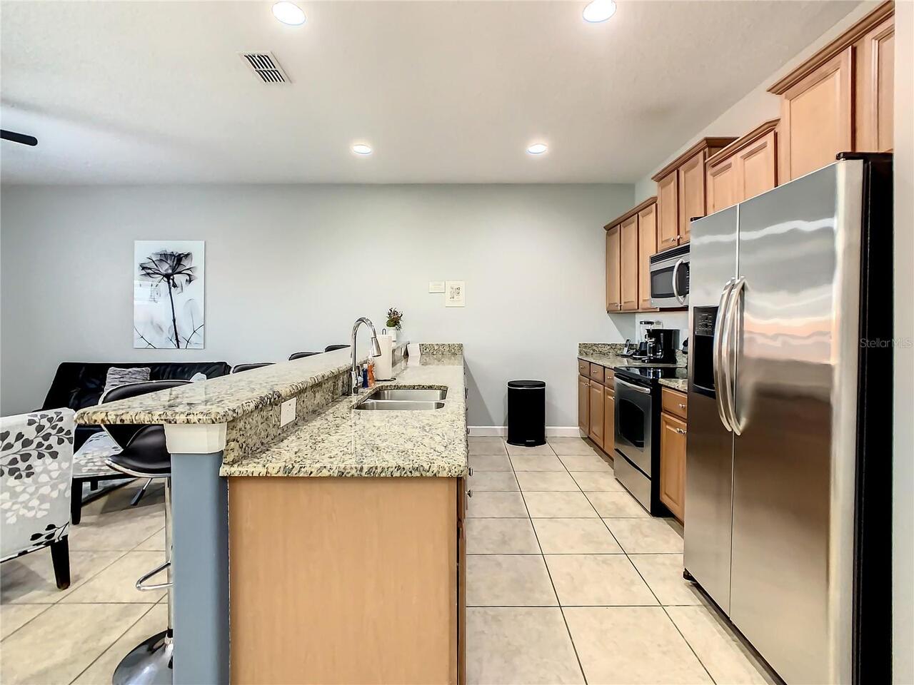 Listing Photo 8