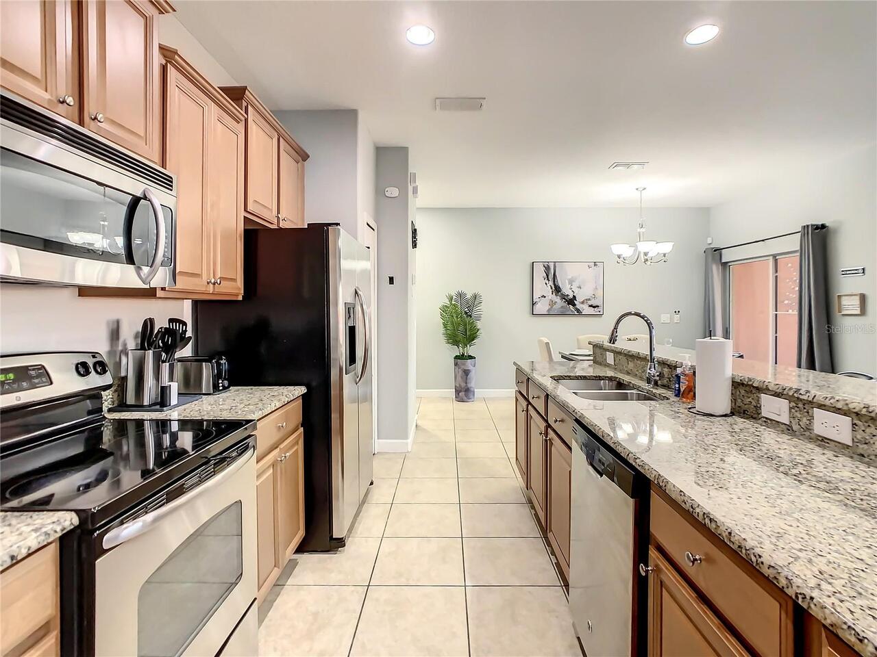 Listing Photo 11