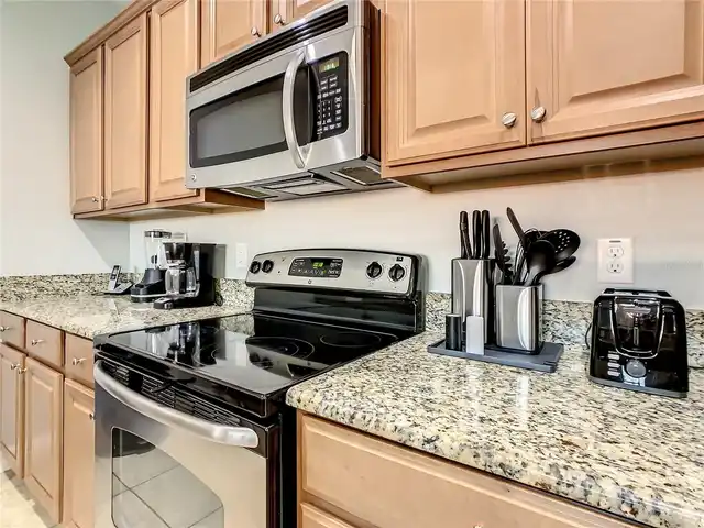 Listing Photo 9