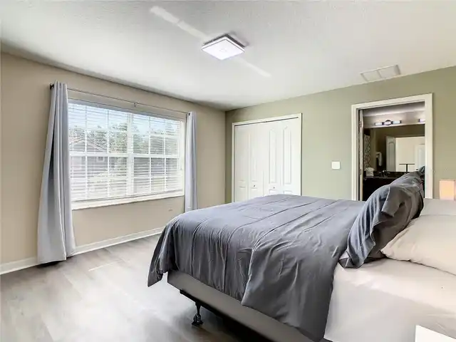 Listing Photo 28