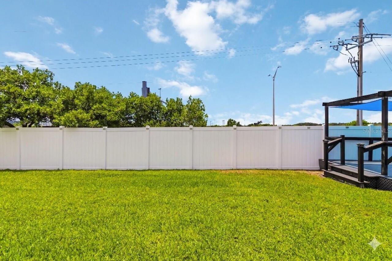 Listing Photo 43