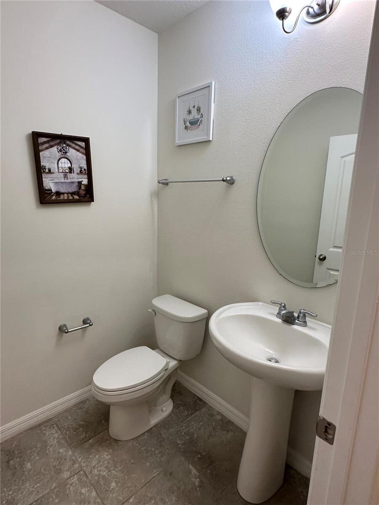 Listing Photo 10