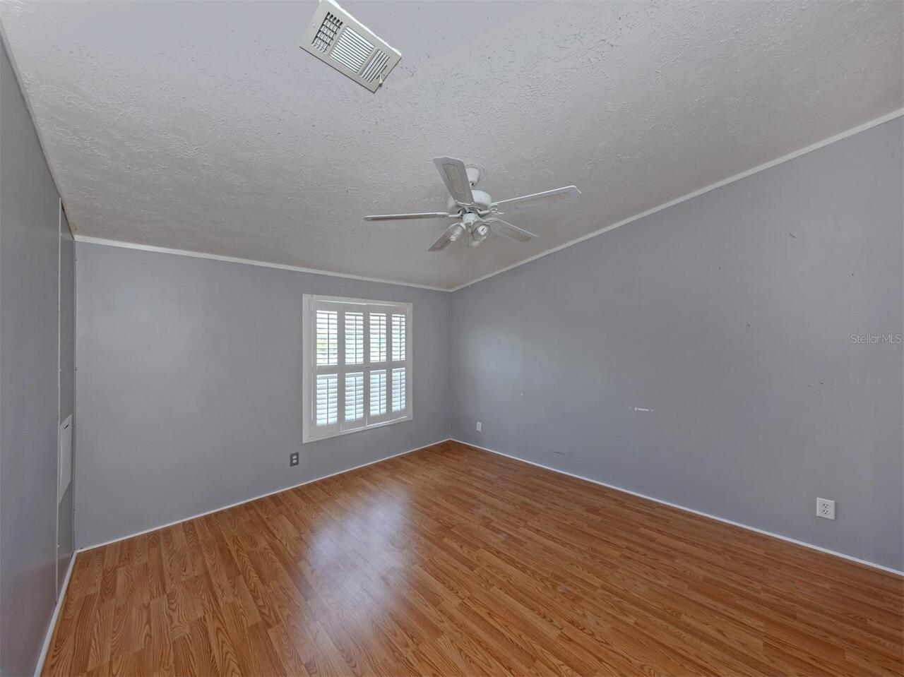 Listing Photo 26