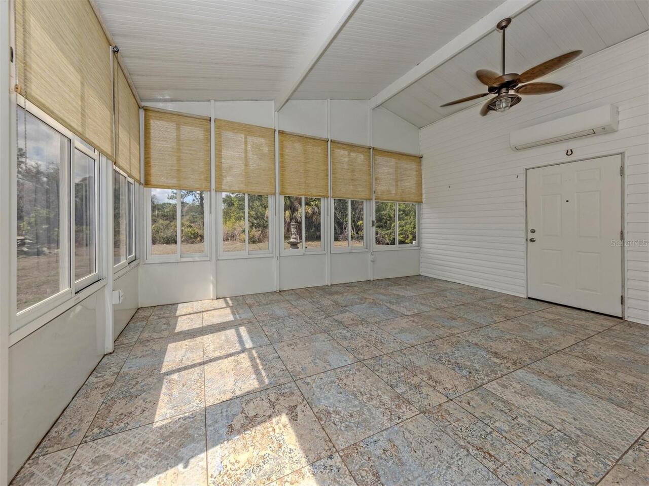 Listing Photo 29