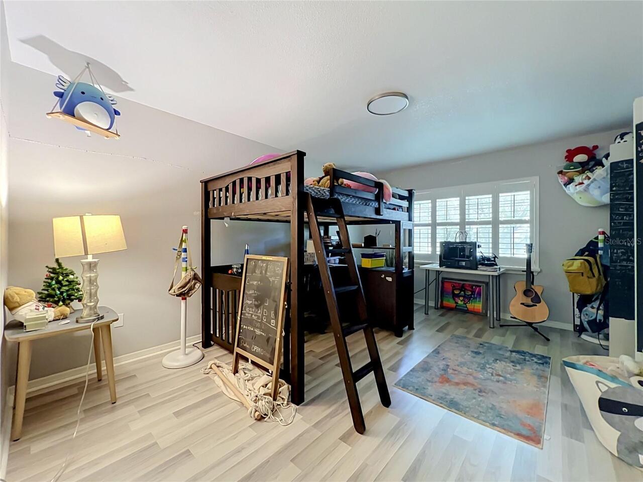Listing Photo 20