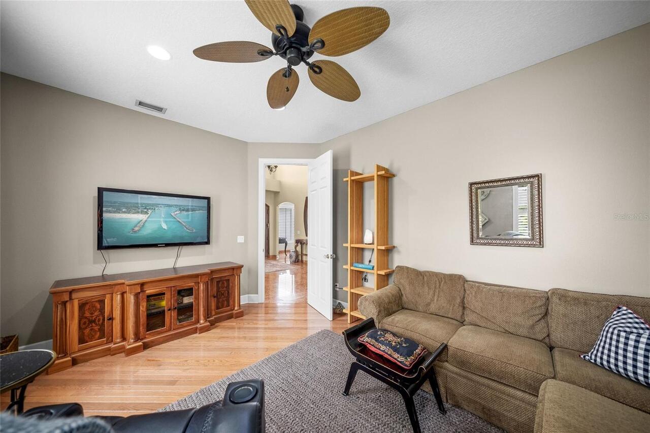 Listing Photo 21