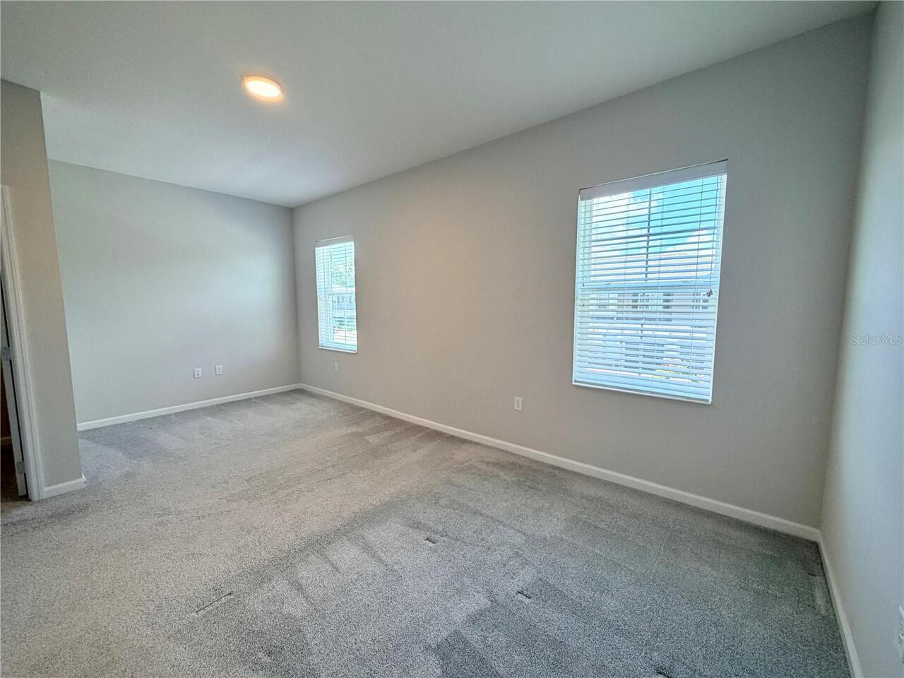 Listing Photo 14