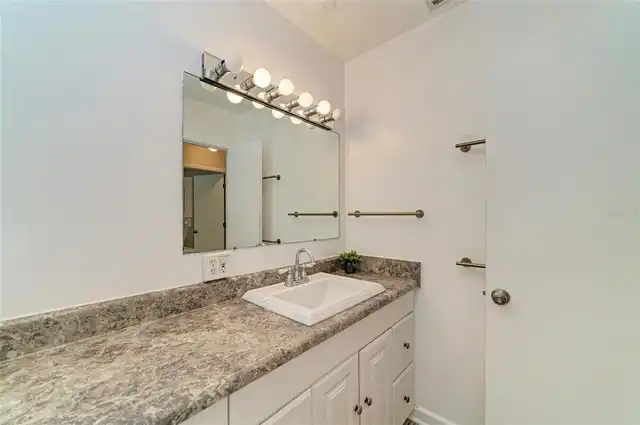 Listing Photo 41