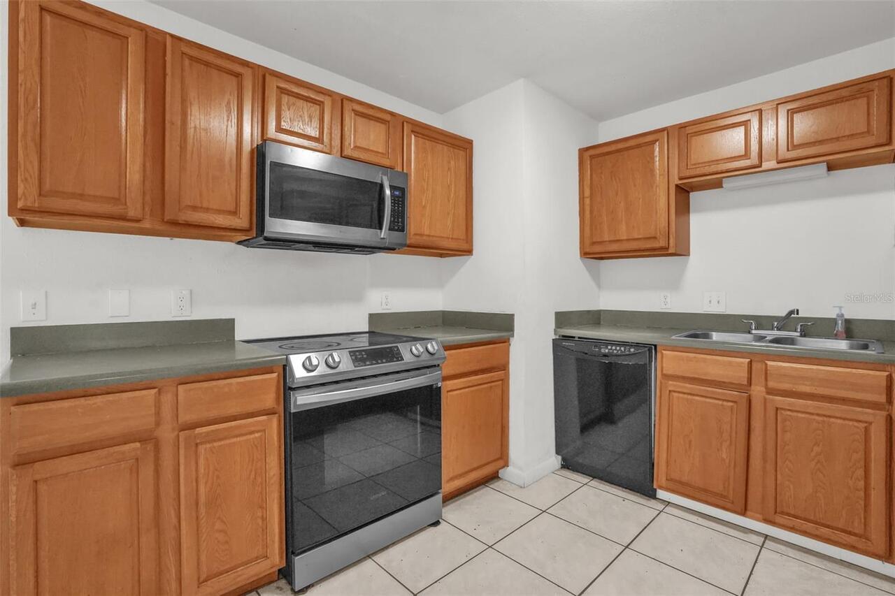 Listing Photo 7