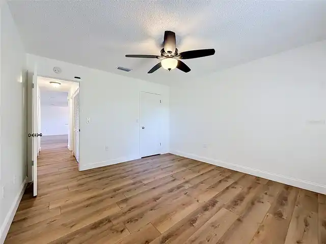 Listing Photo 27