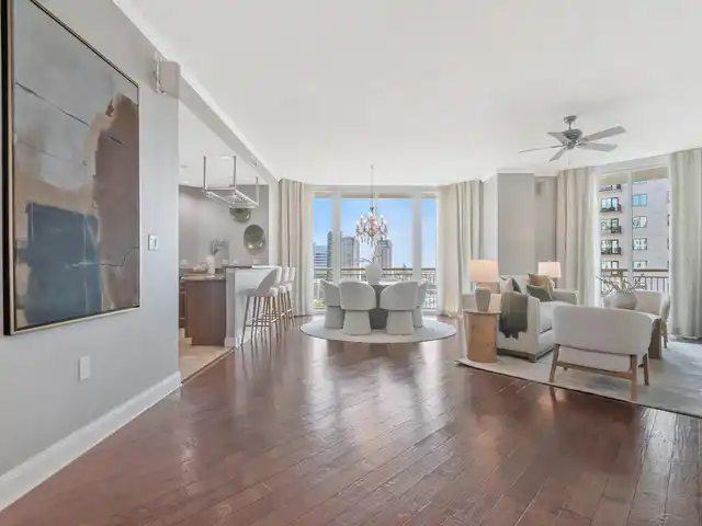 Listing Photo 10